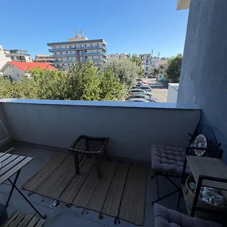 Bel Air Appartamento Năvodari